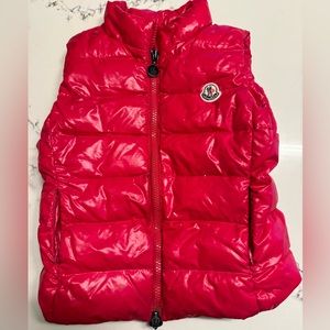 Moncler girl pink puffer vest size 5t